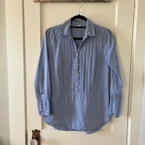 Women’s J. Crew Light Blue Button Down Shirt (XXS)